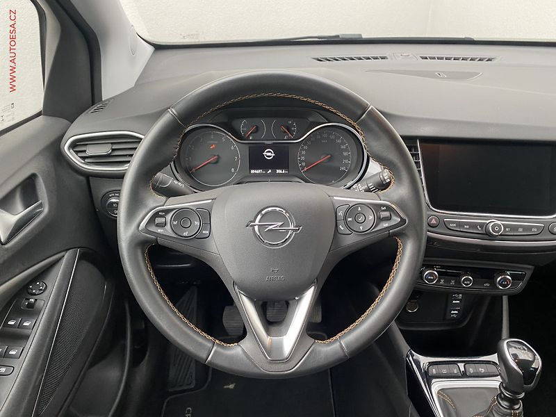 Opel Crossland X (2020) 1.2PT, Elegance, LED - fotka 11 z 19