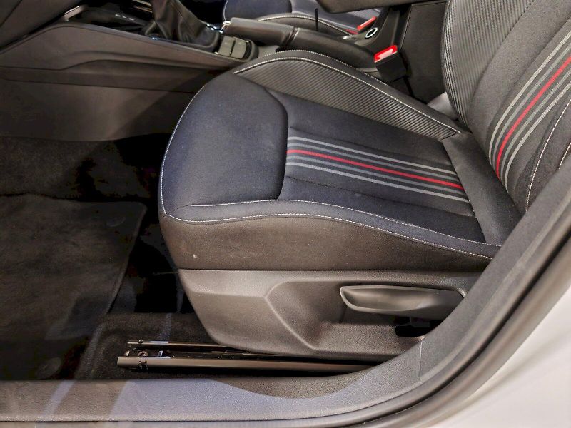 Škoda Kamiq (2025) 1.5 TSI 110 kW DSG Monte Carlo - fotka 23 z 31