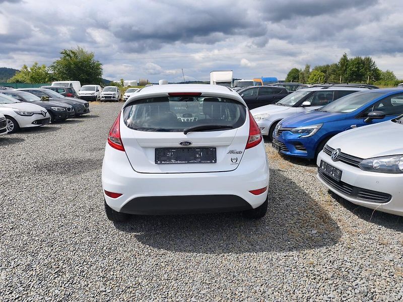 Ford Fiesta (2012) - fotka 15 z 26