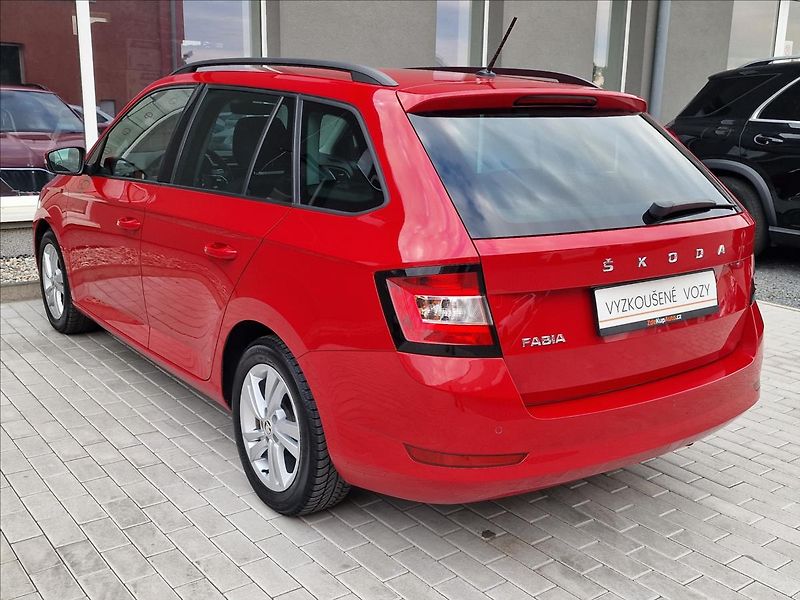Škoda Fabia 1.0TSI Tour, původ ČR, 1.Maj. - fotka 8 z 49
