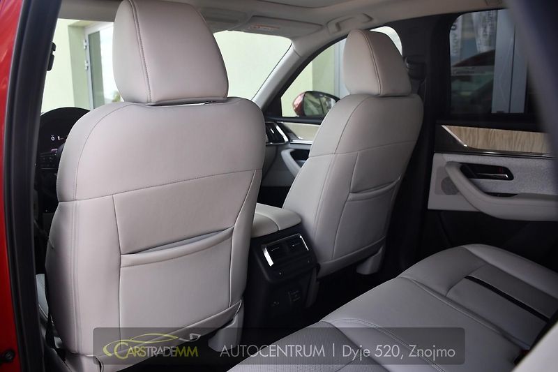 Mazda CX-60 2.5 PHEV TAKUMI ACC HUD BOSE - fotka 12 z 59