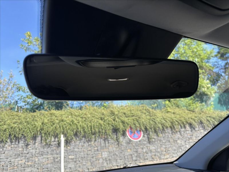 Kia Ceed 1,5 TGDi AT TOP PLNÝservisKIA - fotka 32 z 44