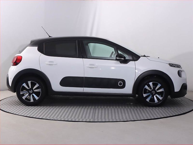 Citroën C3 (2017) 1.2 PureTech, Serv.kniha - fotka 6 z 19