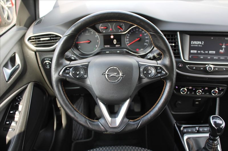 Opel Crossland 1,2 T  NOVÉ V ČR,1.MAJITEL - fotka 10 z 39