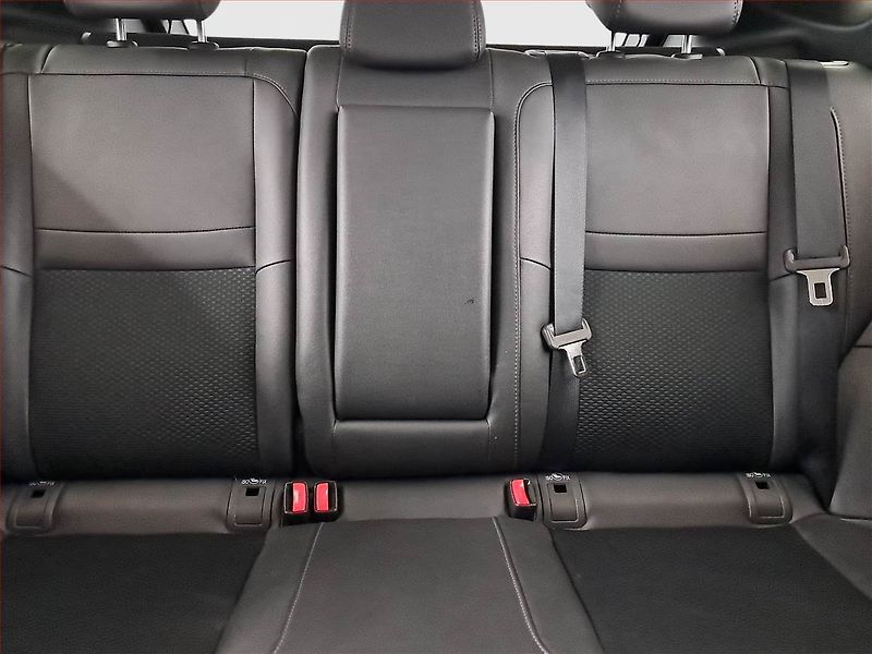 Nissan Qashqai (2018) Tekna 1.2 DIG-T, Serv.kniha - fotka 10 z 18