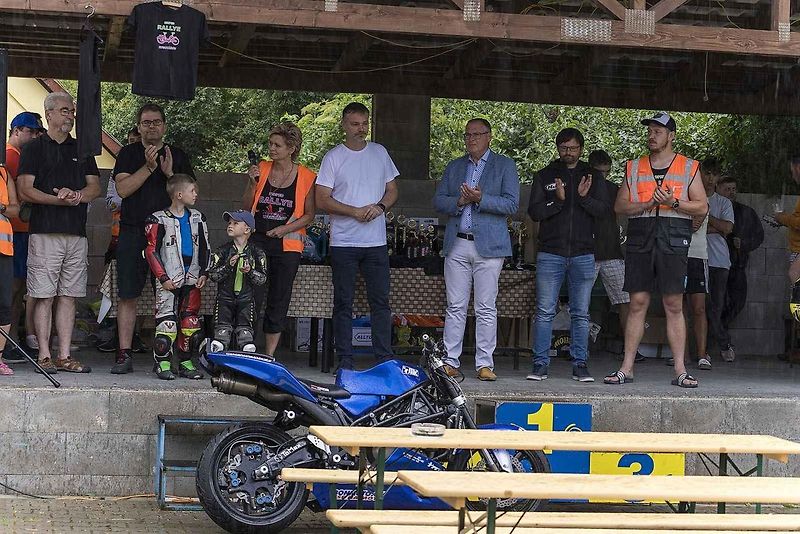 První červencová sobota byla v Rychtářově ve znamení mopedů. Moped rallye ho ovládla s čtyřiadvacátým ročníkem.