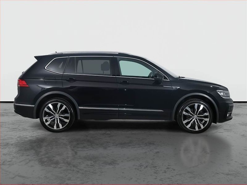 Volkswagen Tiguan Allspace (2019) R-Line 2.0 TSI - fotka 6 z 25