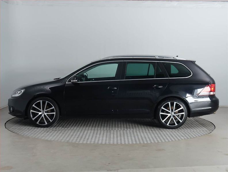 Volkswagen Golf (2012) Highline 2.0 TDI, Xenony - fotka 3 z 17