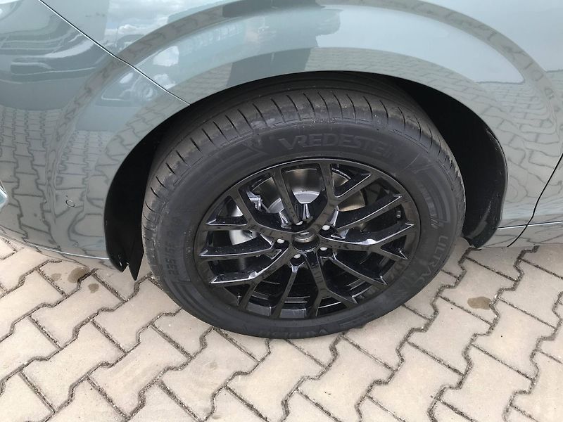 Audi Q3 7STT  1,5 TFSI - fotka 20 z 23