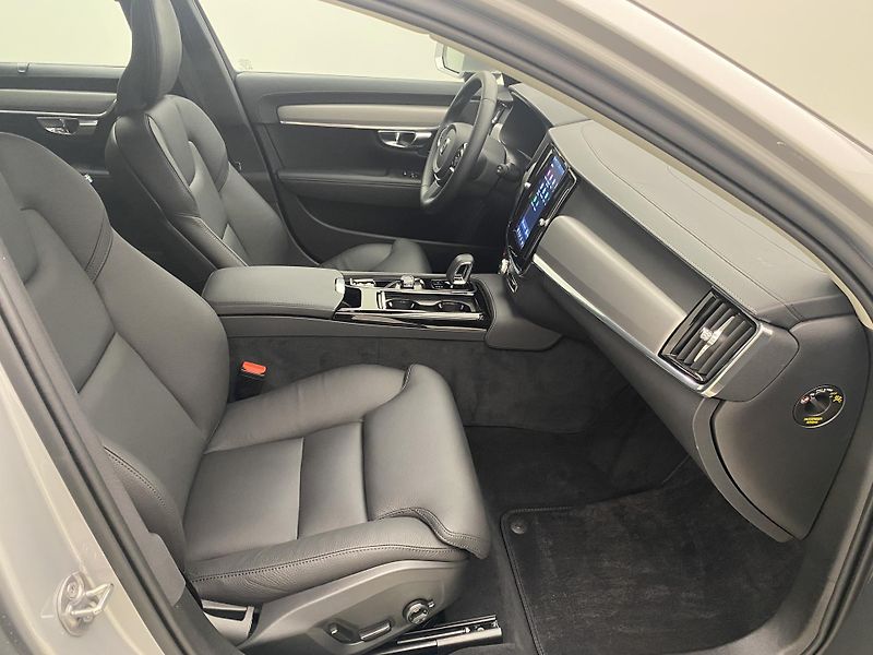 Volvo V90 T6 AWD RECHARGE BRIGHT PLUS - fotka 24 z 58