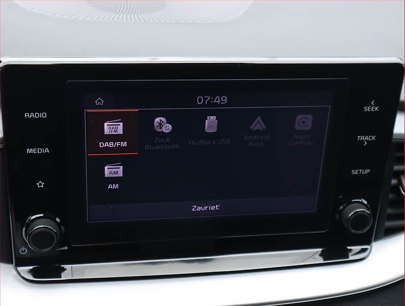 Kia Ceed (2023) Silver 1.5 T-GDI - fotka 18 z 20
