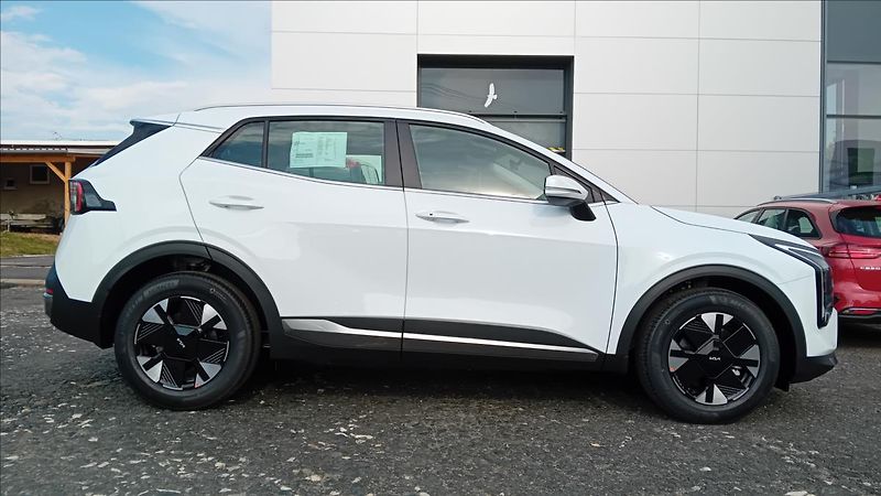 Kia Sportage 1,6 1,6 T-GDi  4x2 EXCLUSIVE - fotka 4 z 6