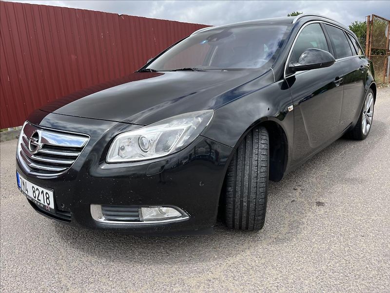 Opel Insignia 2,0 CDTi KLIMA SERVIS ROZVODY - fotka 41 z 44