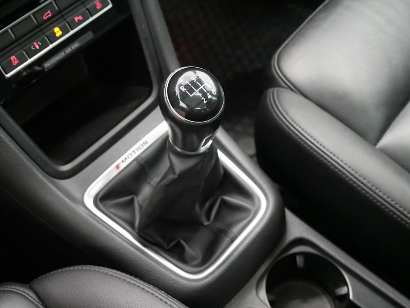 Volkswagen Sharan - fotka 20 z 24