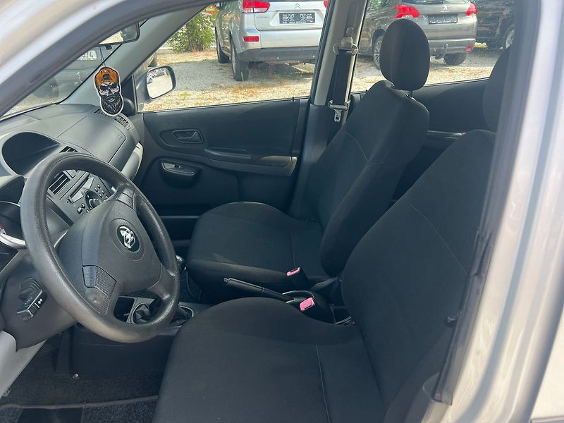 Suzuki Ignis 1.3 4x4 - fotka 11 z 14