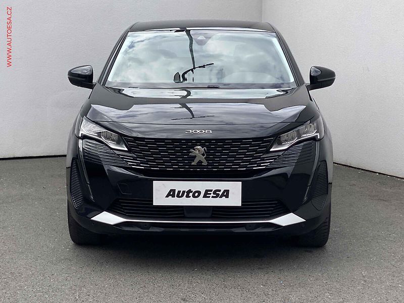 Peugeot 3008 (2022) 1.5 HDi, Allure, AT, navi - fotka 2 z 17