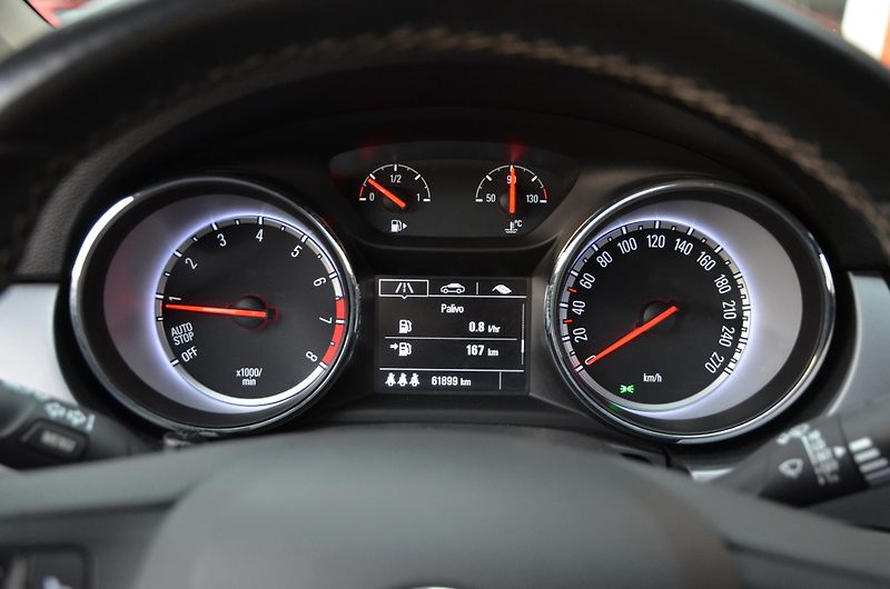 Opel Astra (2016) 1.0T 77kW Enjoy / ČR /61.900km - fotka 23 z 34