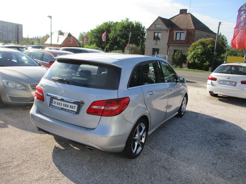 Mercedes-Benz Třídy B (2013) 180 CDi - fotka 3 z 11