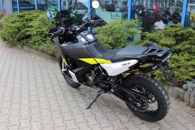 Husqvarna Norden 901 (2022) NOVINKA 2022  400 KM - fotka 6 z 8