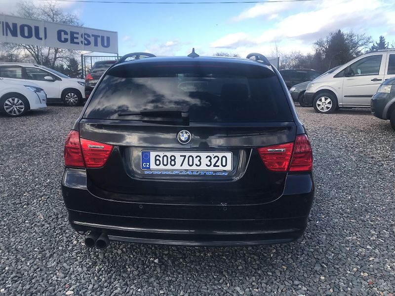 BMW Řada 3 325i 160 KW,MAN,NAVI.... - fotka 6 z 16