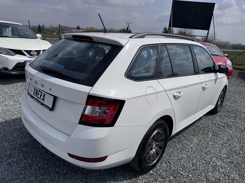 Škoda Fabia III 1.0 TSi,kombi,2021,1.Maj - fotka 6 z 16