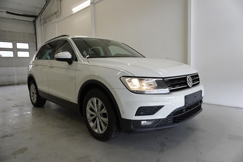 Volkswagen Tiguan 2.0 TDi 110kW DSG7 - fotka 22 z 38