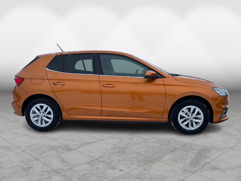 Škoda Fabia Top Selection 1.0 TSI 85kW DSG - fotka 8 z 22