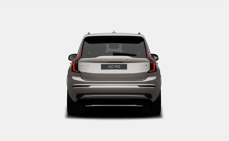 Volvo XC90 (2026) B5 AWD ULTRA DARK - fotka 4 z 16