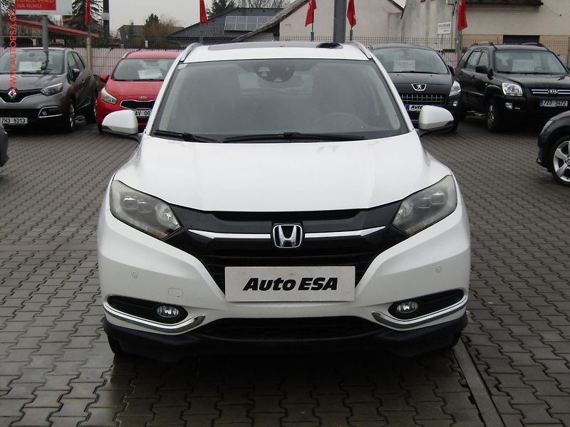 Honda HR-V (2015) 1.5 i CVT, AT, navi - fotka 2 z 20
