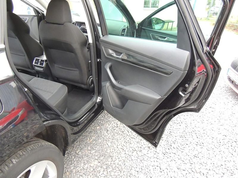 Škoda Karoq (2020) 1.5TSI,110KW,DSG,Style,1.majČR - fotka 15 z 47