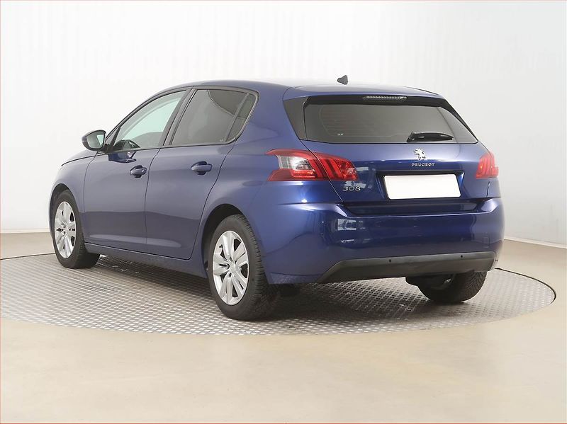 Peugeot 308 (2018) Active Pack 1.2 PureTech - fotka 4 z 17