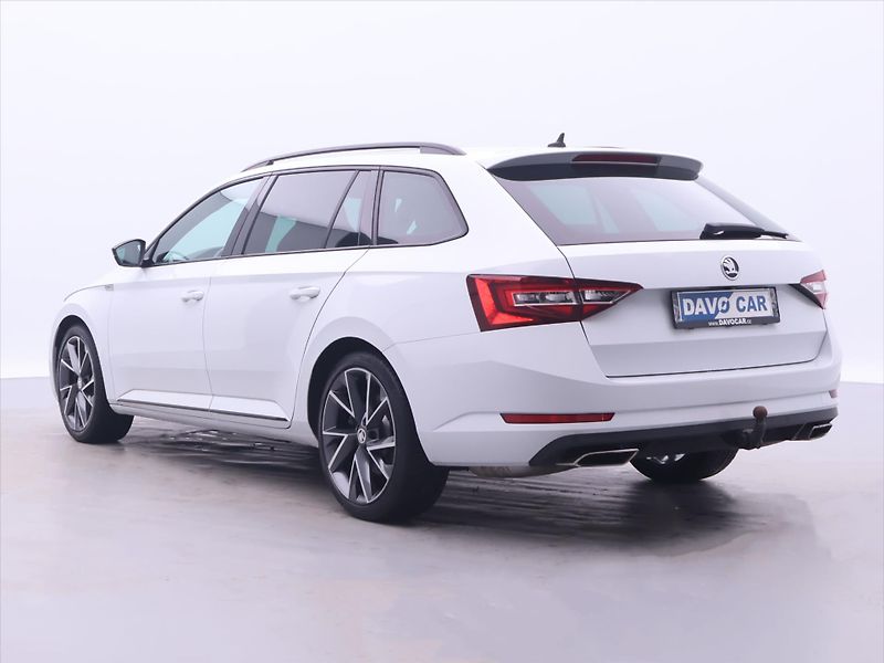 Škoda Superb 2,0 TSI 206kW 4x4 DSG Sportlin - fotka 5 z 26