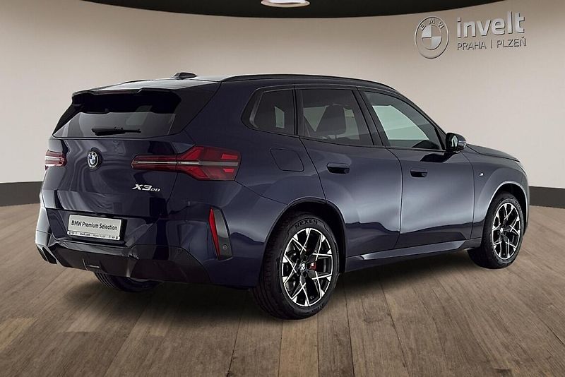 BMW X3 xDrive20 - fotka 3 z 15
