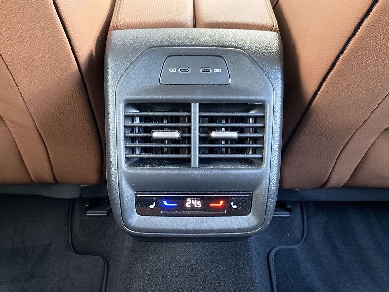 Škoda Superb (2025) Combi iV 1.5 TSI DSG L&K - fotka 35 z 41
