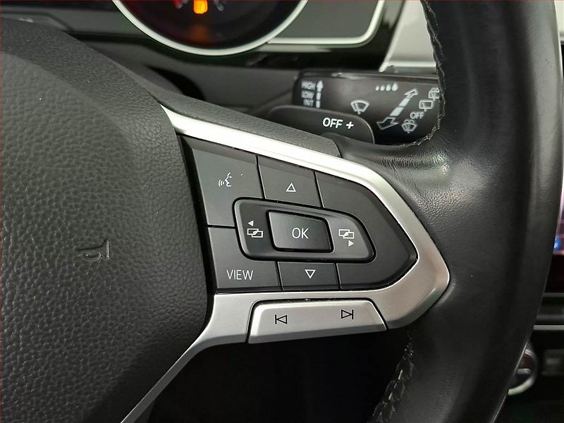 Volkswagen Passat (2019) 1.6 TDI, Automat, Navi - fotka 18 z 21