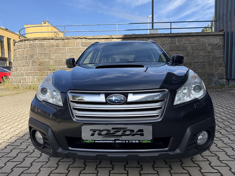 Subaru Outback 2,0 D BOXER / 4X4 / 110kW - fotka 8 z 28