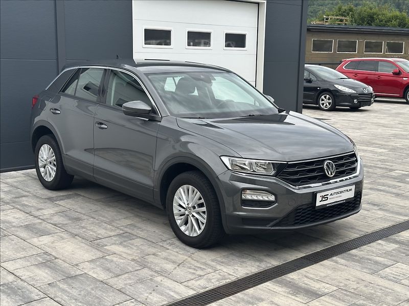 Volkswagen T-Roc 1,5 TSI 150PS  Trendline DSG - fotka 5 z 49