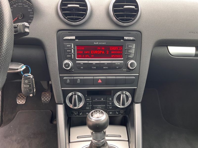 Audi A3 (2010) 1.4 TFSI TOP Xenony - fotka 10 z 22