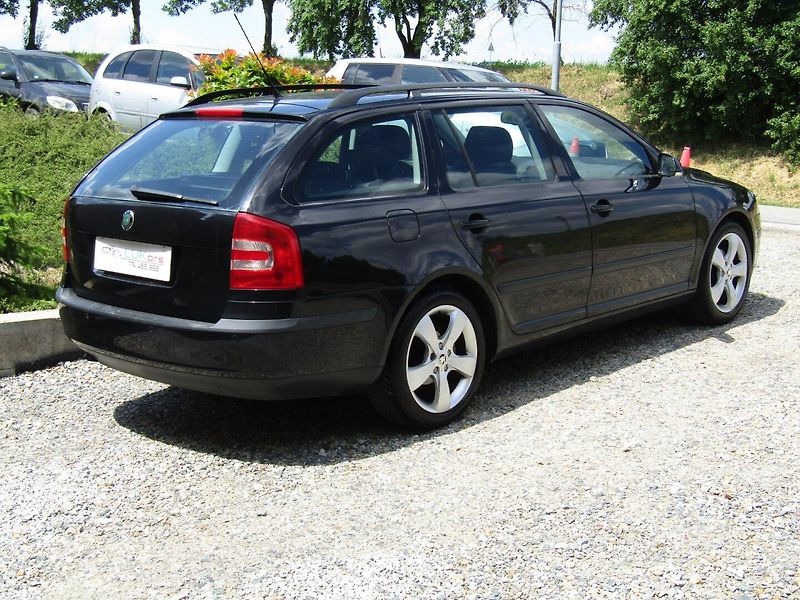 Škoda Octavia (2007) 1.9 TDI 77kW MOTOR BXE BEZ DPF - fotka 11 z 34