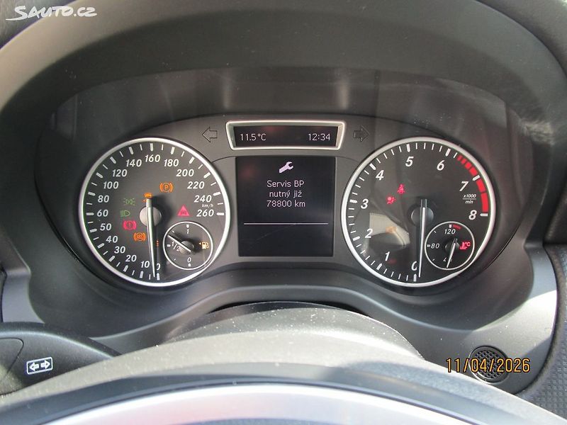 Mercedes-Benz Třídy A 1,6-90KW-NOVÝ OLEJ+FILTRY - fotka 16 z 29