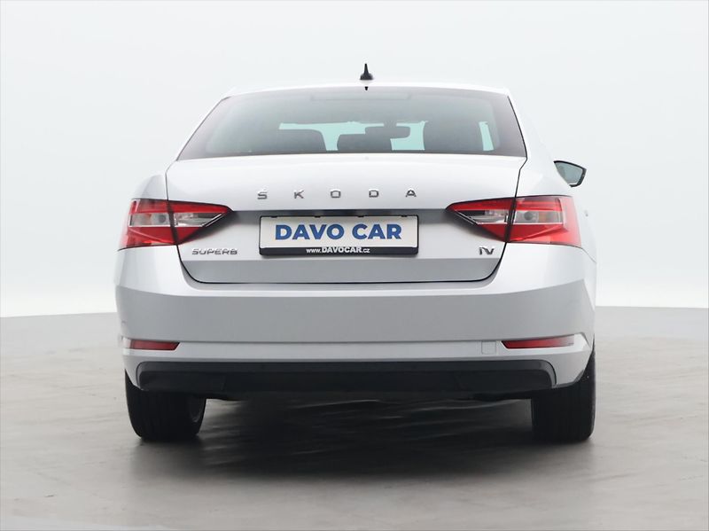 Škoda Superb iV 1,4 TSI 160kW Style DSG DPH - fotka 6 z 35