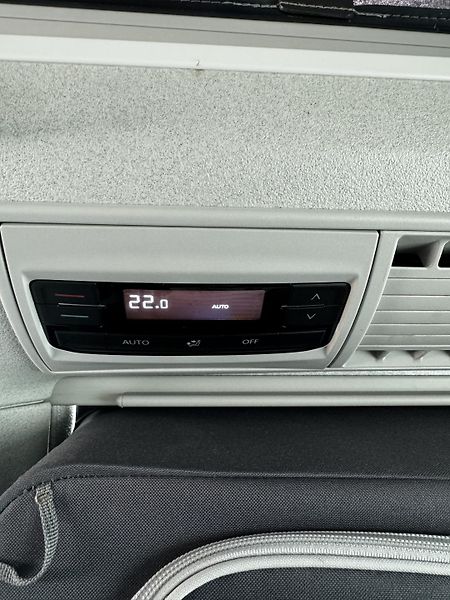 Volkswagen (2022) California Beach, 4-Motion - fotka 20 z 28