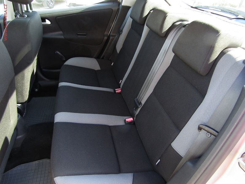 Peugeot 207 (2009) 1.4i, ČR, AC, zmk.řazení - fotka 10 z 15