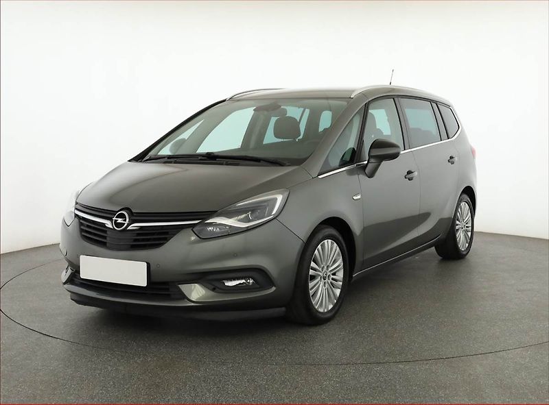Opel Zafira (2018) 2.0 CDTI, 7 míst, ČR,1.maj - fotka 2 z 19