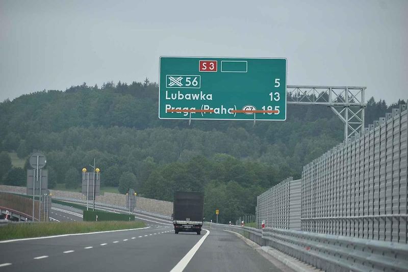 Poláci otevřou během letních prázdnin poslední úsek S3 u hranic s Českem Bolków - Kamienna Góra. V úterý tam prováděli cvičení záchranných složek.