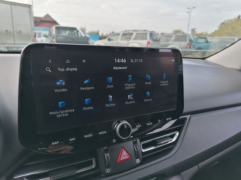 Hyundai i30 (2022) 1.6 CRDi MHEV 100kW Kůže - fotka 16 z 39
