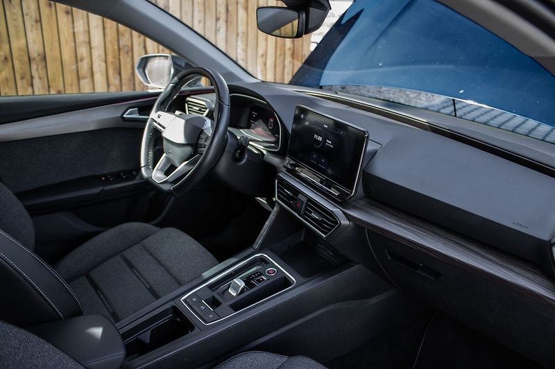 Seat Leon - fotka 16 z 29