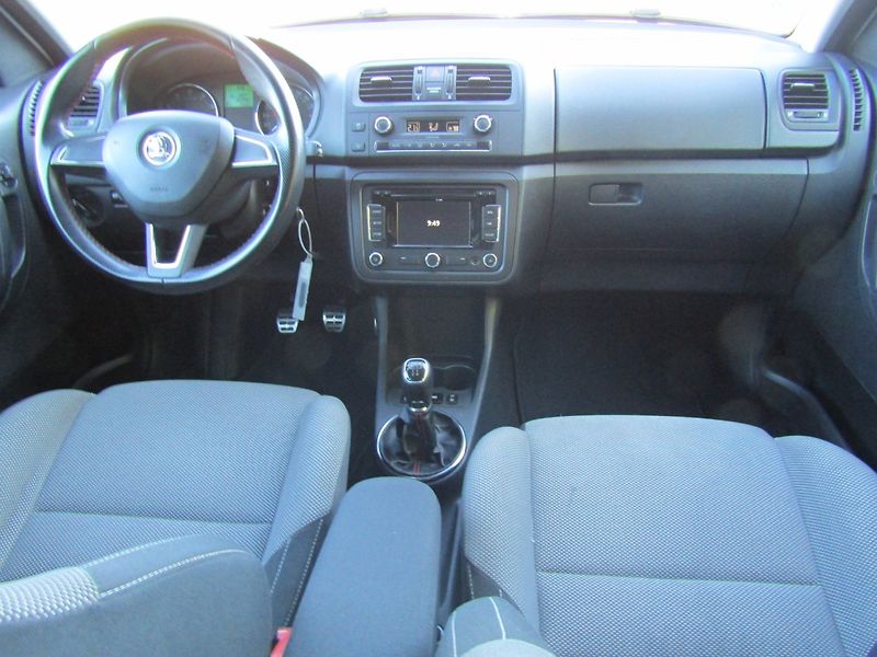 Škoda Roomster (2014) 1.2 TSI 63kW  ROZVODY + SERVIS - fotka 15 z 38