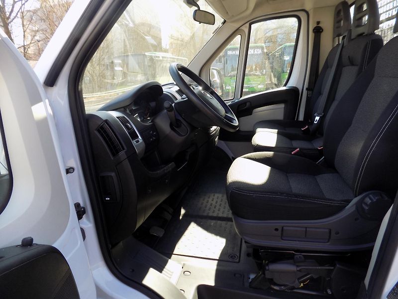 Fiat Ducato (2017) 2,3 96KW VALNÍK 4,20M - fotka 17 z 34