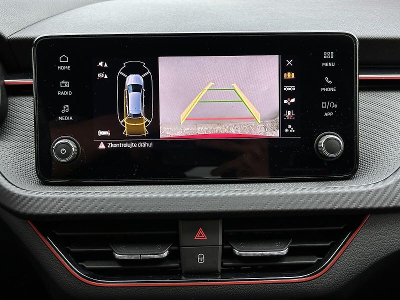 Škoda Scala 1.0TSi DSG 116PS Monte Carlo K - fotka 32 z 42